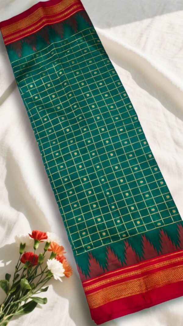Ilkal Checks Chaduranga Temple Cotton Silk Saree With Jari | Ilkal Handloom Saree – Ikatra