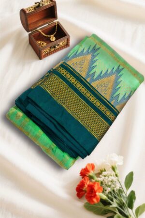Checks Chaduranga Temple Cotton Silk Saree With Jari