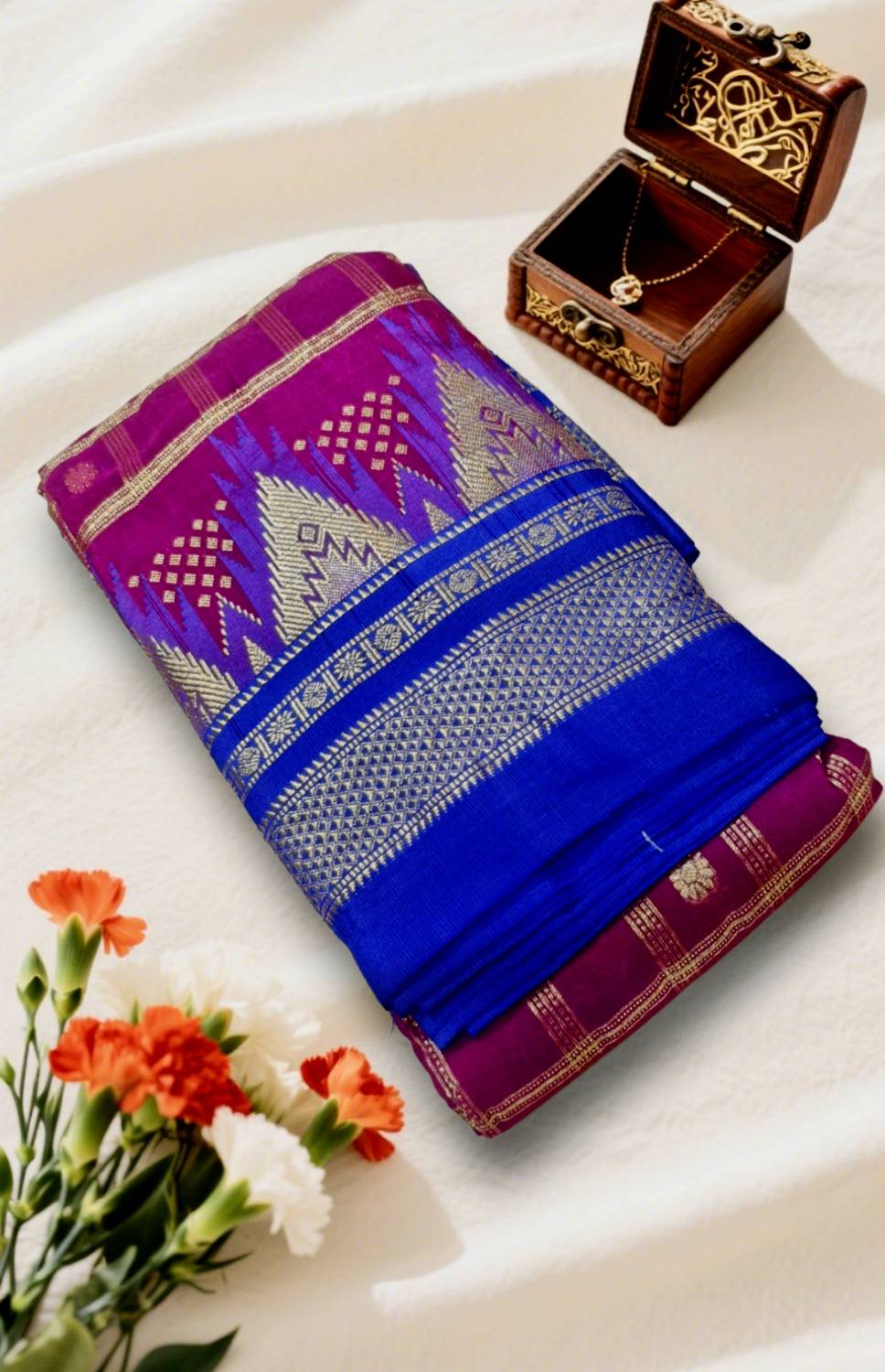 Checks Chaduranga Temple Cotton Silk Saree With Jari