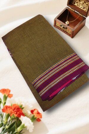 Ilkal saree with Chex pattern and Gayatri border