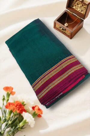 Ilkal saree with Chex pattern and Gayatri border