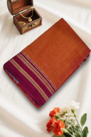Ilkal saree with Chex pattern and Gayatri border