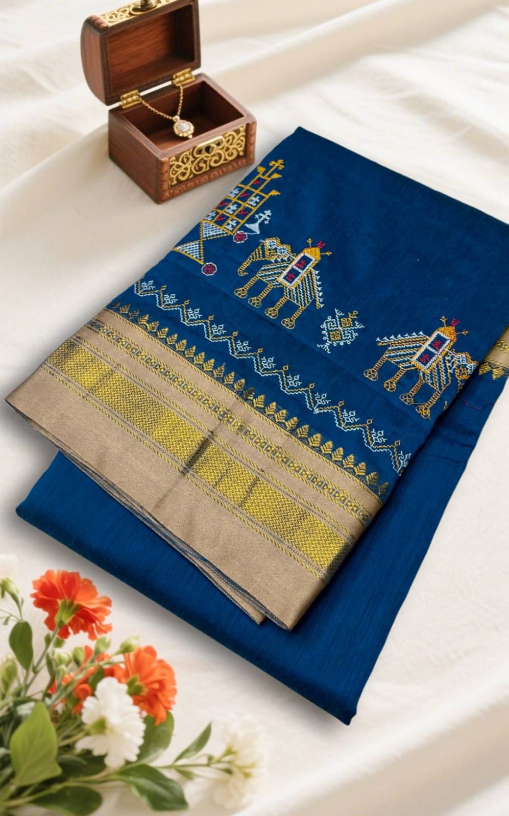 Royal Blue Ilkal Kasuti Saree – Soft Silk Cotton with Chikki Paras Border & Patti Pallu