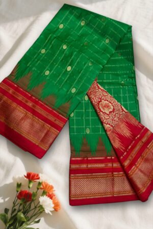 Green Gadwal Jari Checks Butta Ilkal Silk Saree with Chikki Paras Border