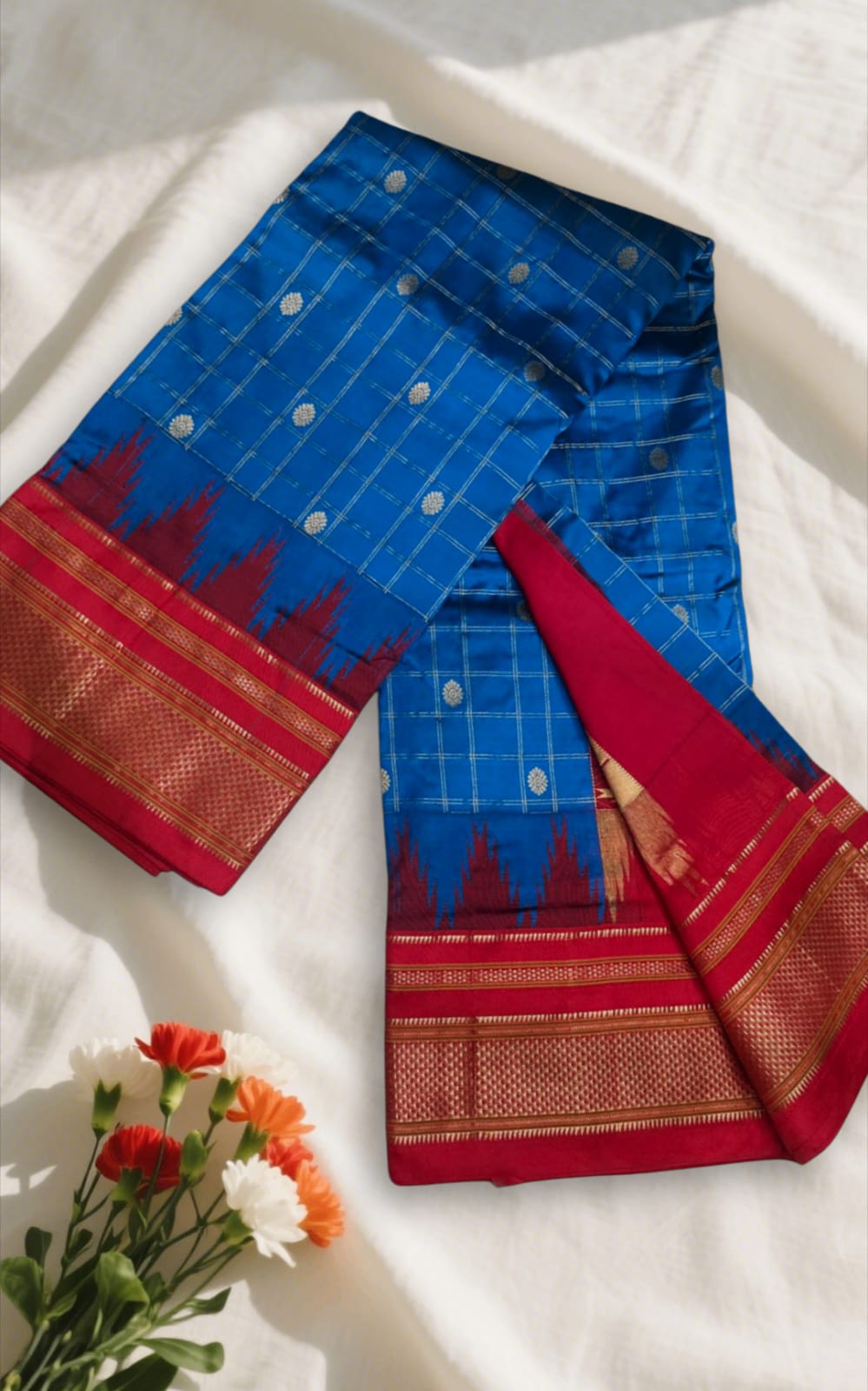 Blue Gadwal Jari Checks Butta Ilkal Silk Saree with Chikki Paras Border