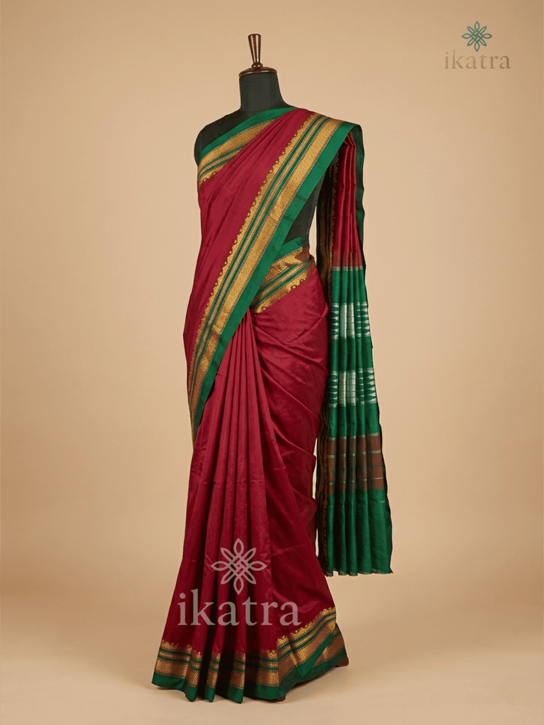 Deep Red Tana Warp Ilkal Saree With Silk Pallu | ikatra - Image 2