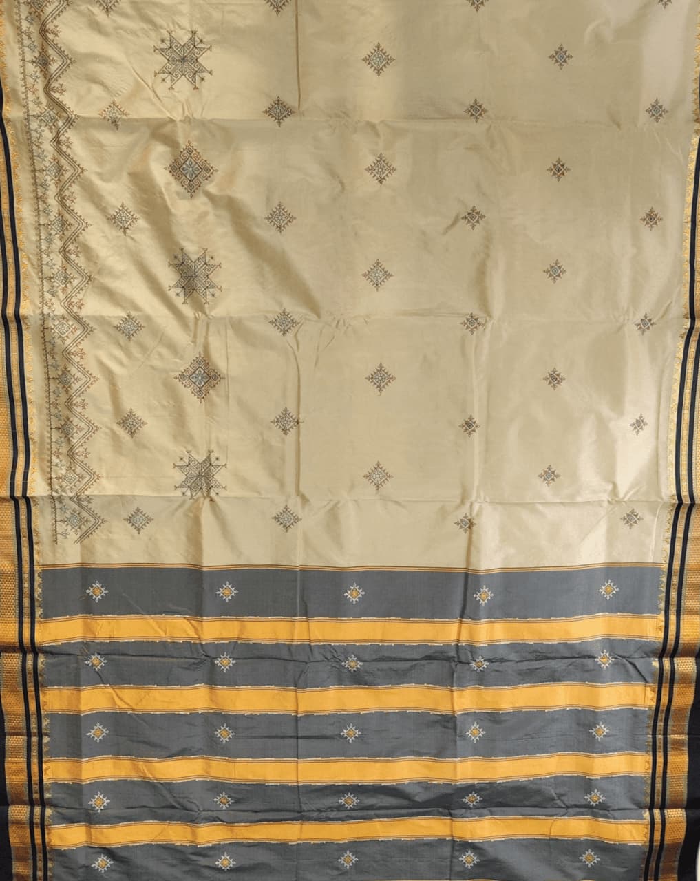 Ilkal Kasuti Embroidered work saree - Image 2