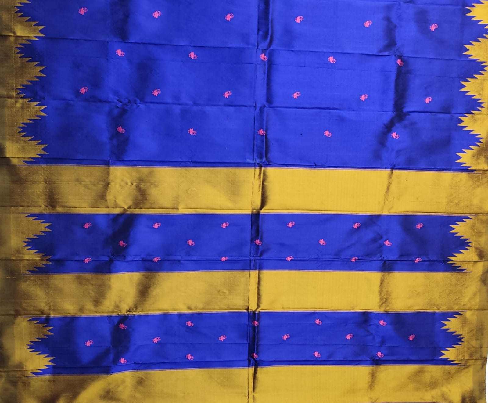 Blue And Gold Butta Pure Silk Handloom Ilkal Saree - Image 3