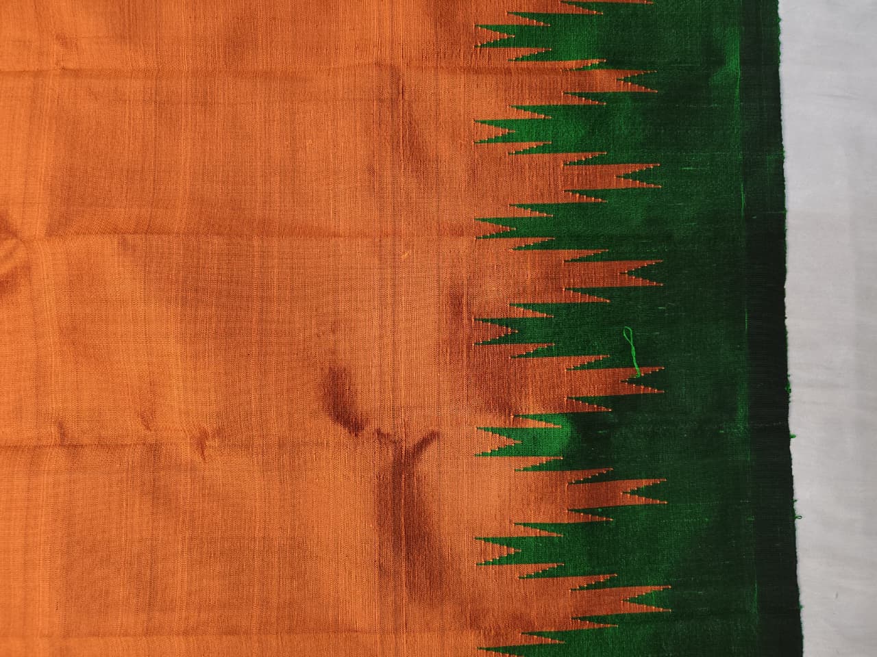 Orange And Green Pure Silk Handloom Ilkal Saree - Image 3