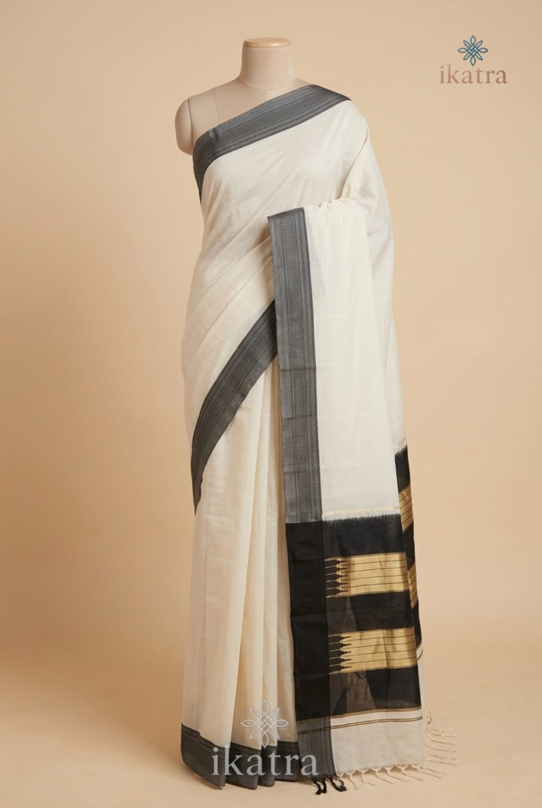 white and black Ilkal Fancy Chikki Saree in Viscose Cotton with Rich Silk Pallu & Chikki Paras Border