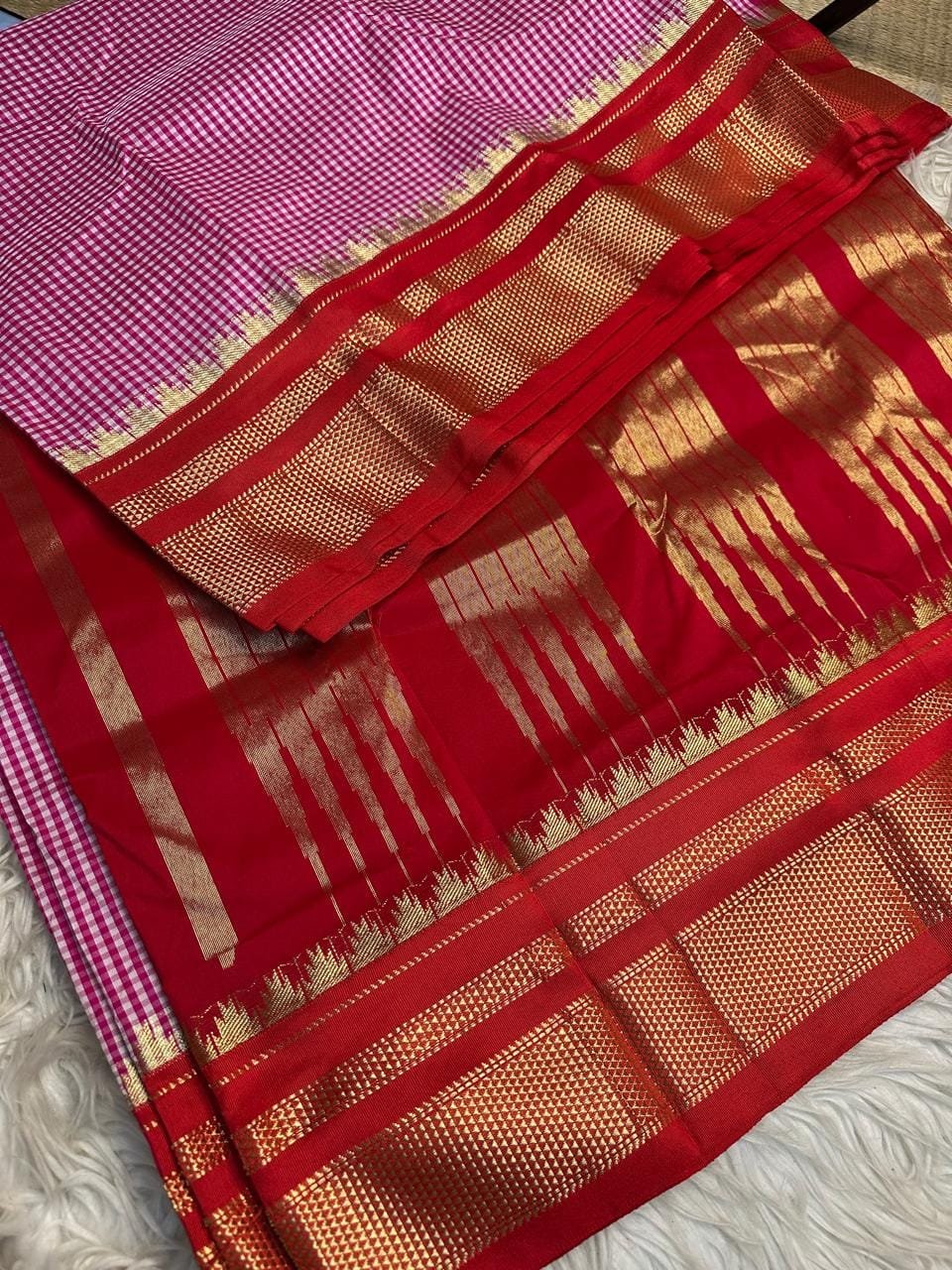 Temple Gadiwal Ilkal Saree – Elegant Traditional Wear with Tope Pallu - Image 2