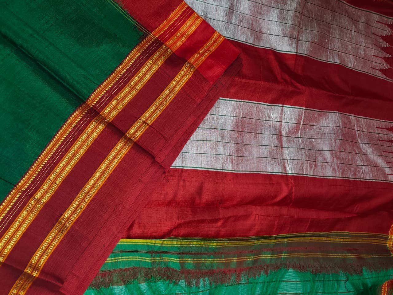 Pure Handloom Ilkal Special Gayatri Saree – Viscose by Cotton with Silk Pallu - Image 3