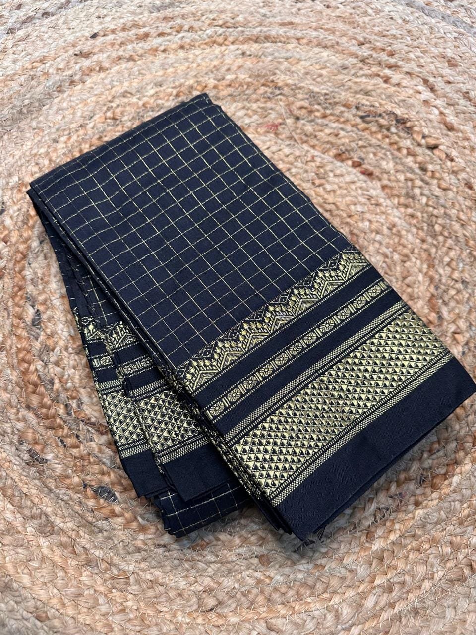 Royal balckChikki Paras Boder Zari Checks Ilkal Saree
